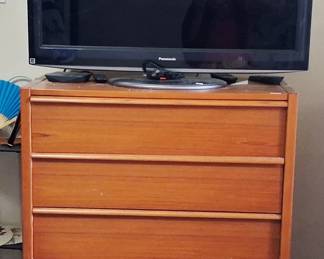 Mid Century Style Dresser