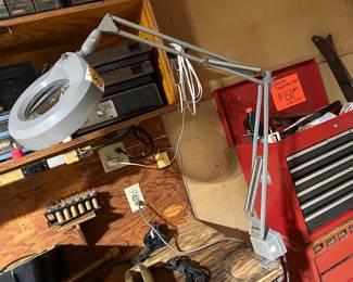 Excellent shape shop lamps with magnifier, we have two!