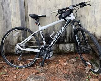 Syncros Sportster 50 Road Bike