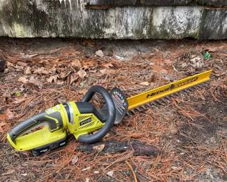 Ryobi Hedge Trimmer Works