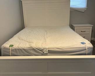 White Wood Full Sized Bed