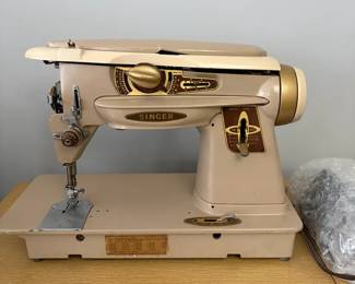 Singer Sewing Machine 500A