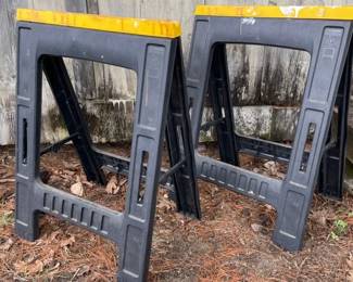 Plastic Saw Horse Pair