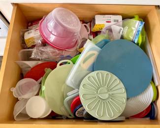 Kitchen Storage Containers Mystery Lot