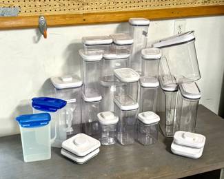 Food Storage Containers Lot