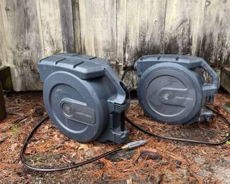 Giraffe Retractable Garden Hose Set Of 2