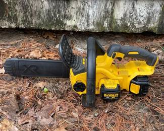 Dewalt 12 Inch Chainsaw Works