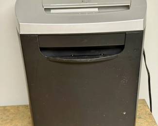 Sentinel DX150B paper shredder