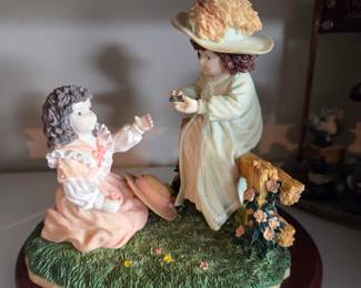 The Leonardo Collection "A Little Bird Told Me So" Figurine