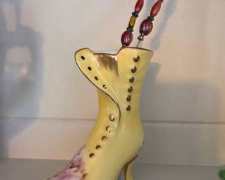 Yellow Porcelain "Lady's Slipper" Vase with Floral Motif and Decorative Skewers