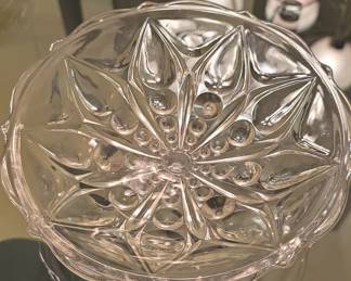 Anchor Hocking Early American Prescut (EAPC) Star of David Footed Bowl