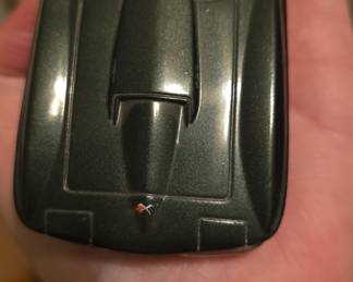 1963 Chevrolet Corvette Sting Ray Diecast Model (1:18 Scale, Dark Green)