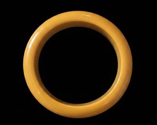 Vintage Butterscotch Bakelite Bangle Bracelet