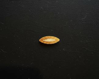 Vintage Miniature Oval Brooch Pin