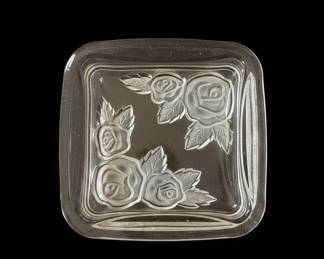 Studio Nova Winter Rose Crystal Square Dish