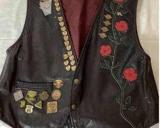  Vintage Womens Leather Riding Vest with Collector Pins Size Medium