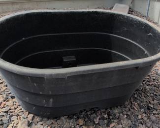 Little Giant 100 Gallon Poly Oval Stock Tank