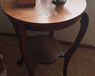 Round Oak Side Table