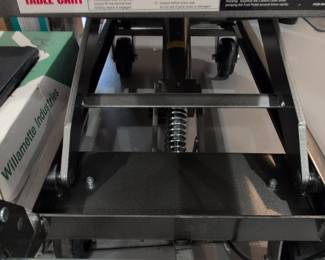 HaulMaster Hydraulic Table Cart