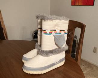 Vintage woven boots.