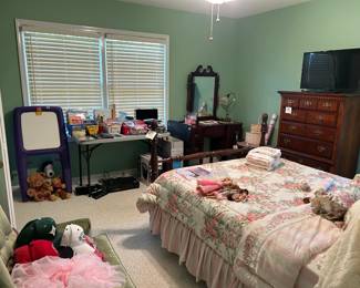 full bed, dresser, tv, barbies, kids toys, vanity with mirror