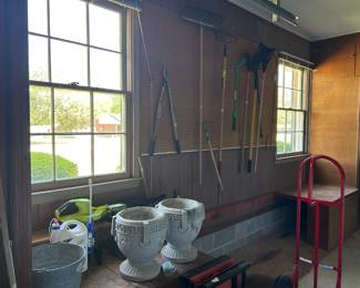 yard tools, planters