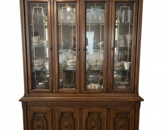 Vintage Drexel Heritage China Cabinet