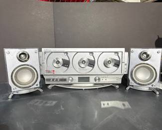 Emerson MS3105 3-Disc CD Changer AM/FM Stereo Receiver with Speakers