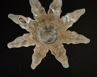 Lavorazione Arte Murano Art Glass Flower Bowl