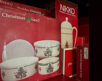 Spode "Christmas Tree" Pattern China and Glassware Set