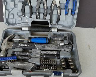 Husky 110-Piece Homeowner Tool Set