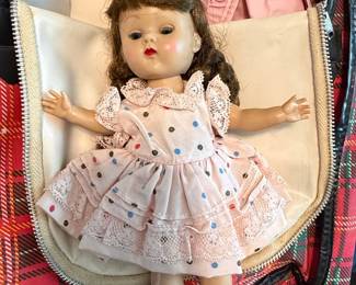 Vogue Ginny Doll with Wardrobe