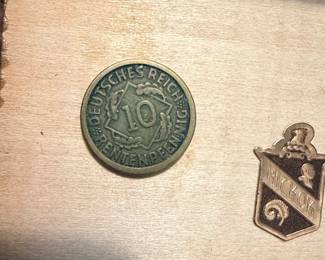 Deutsches Reich 10 Rentenpfennig Coin and Hickok Lapel Pin