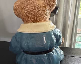 The Boyds Collection Ltd. Ms. Bruin's Cookie Jar
