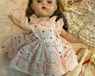 Vogue Ginny Doll with Wardrobe