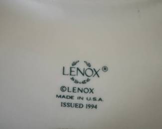 Lenox "Mother's Bouquet" Collector Plate