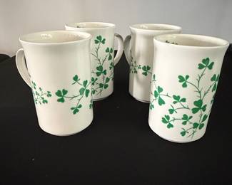 St. George Fine Bone China Mugs with Shamrock Pattern (Set of 4)