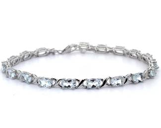 7.49 Carat Natural Aquamarine XOXO Hugs & Kisses Bracelet