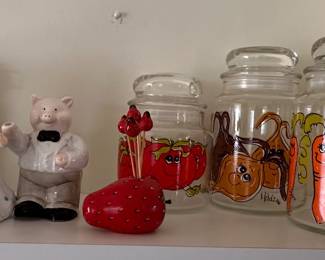 Vintage anthropomorphic glass canister set