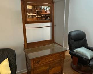 Victorian Oak Washstand with Mirror and Drawer