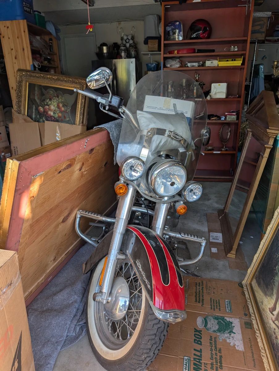 2011 limited edition HD motorcycle - less than 50 miles