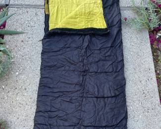 Columbia sleeping bag. Shop Online 4/17 through April 26, Pickup May 1-2! Shop more items shown on our website: https://tucsonestatesales.square.site/