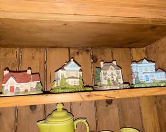 Collection of Liberty Falls Americana Miniature Ceramic Houses
