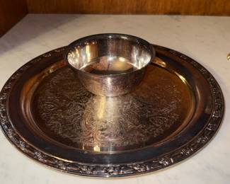 Oneida Silversmiths Silver Plated Chip and Dip Set