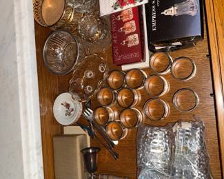 Empress Salt and Pepper Set, Silverplate