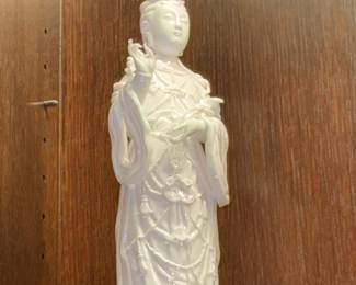 Blanc de Chine White Porcelain Guanyin Figurine