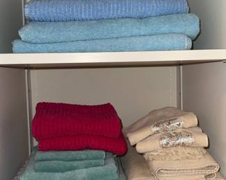 Assorted Bath Towels