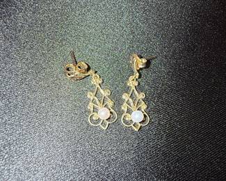 Gold Tone Filigree Pearl Drop Earrings