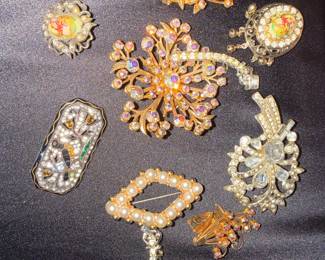 Assorted Vintage Costume Brooches with Miniatures and Rhinestones