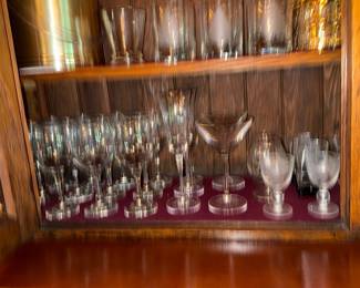 Set of 4 Tulip Wine Glasses